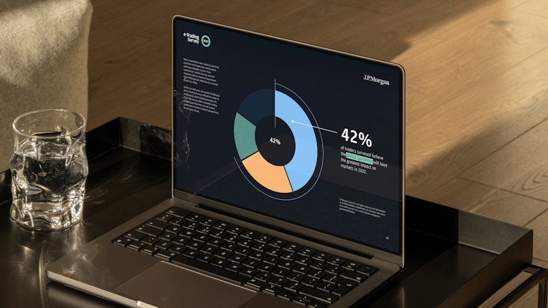 JP Morgan e Trading Laptop 02 2 1